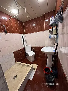 Satılır 2 otaqlı yeni tikili 71 m²