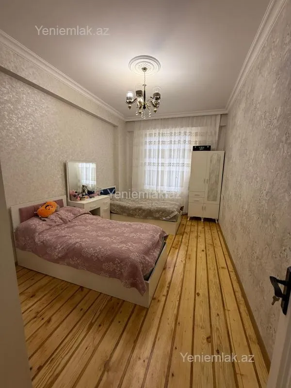 Satılır 2 otaqlı yeni tikili 71 m²