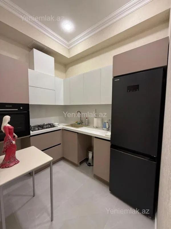 Satılır 2 otaqlı yeni tikili 64 m²