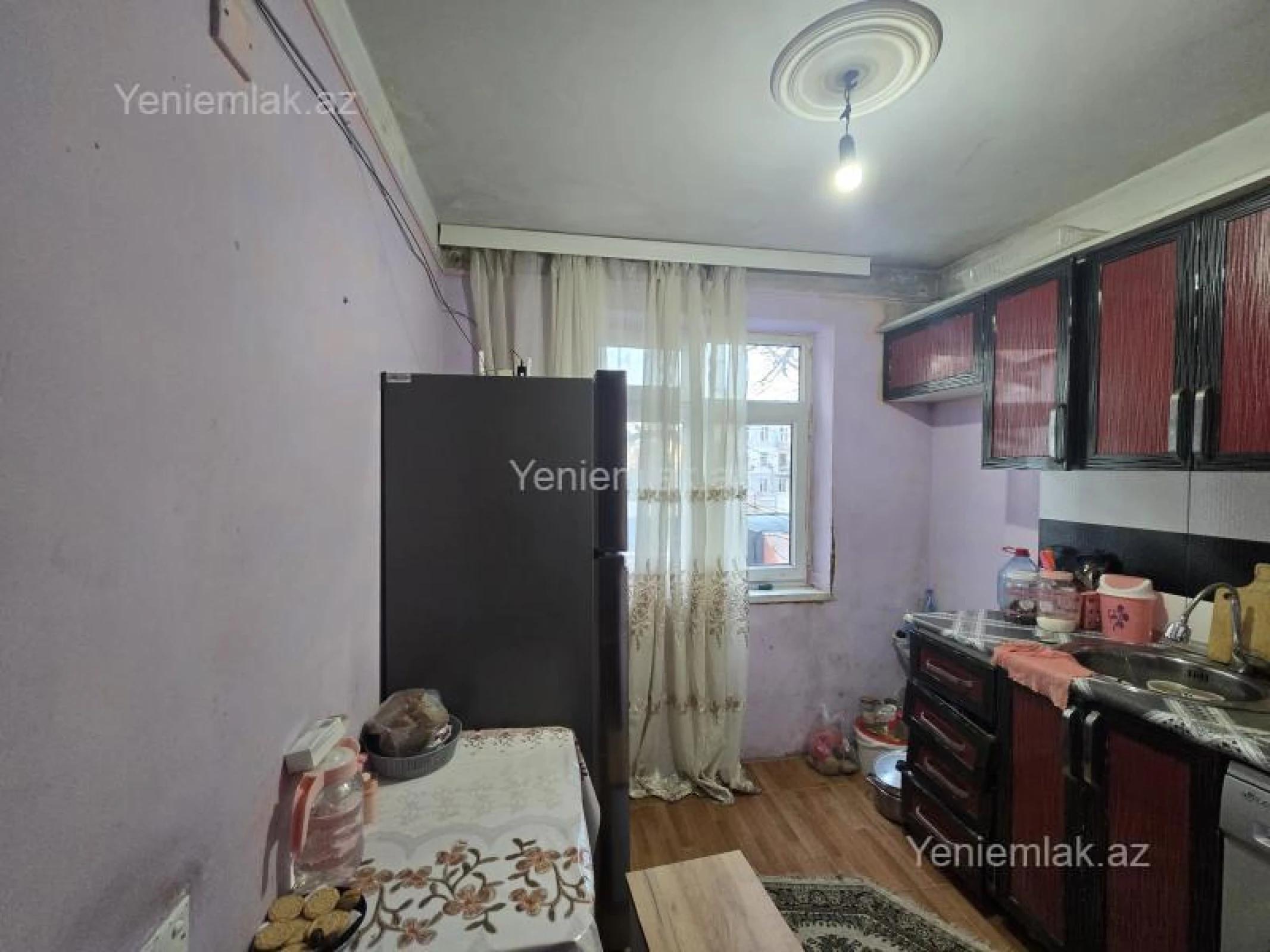 Satılır 1 otaqlı köhnə tikili 30 m²
