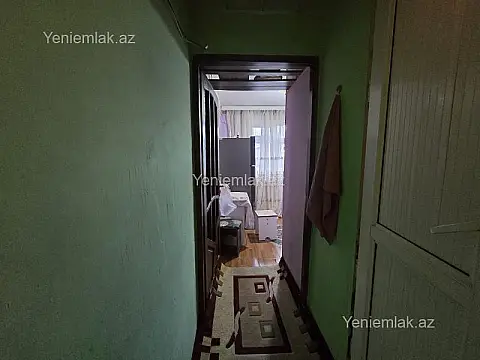 Satılır 1 otaqlı köhnə tikili 30 m²