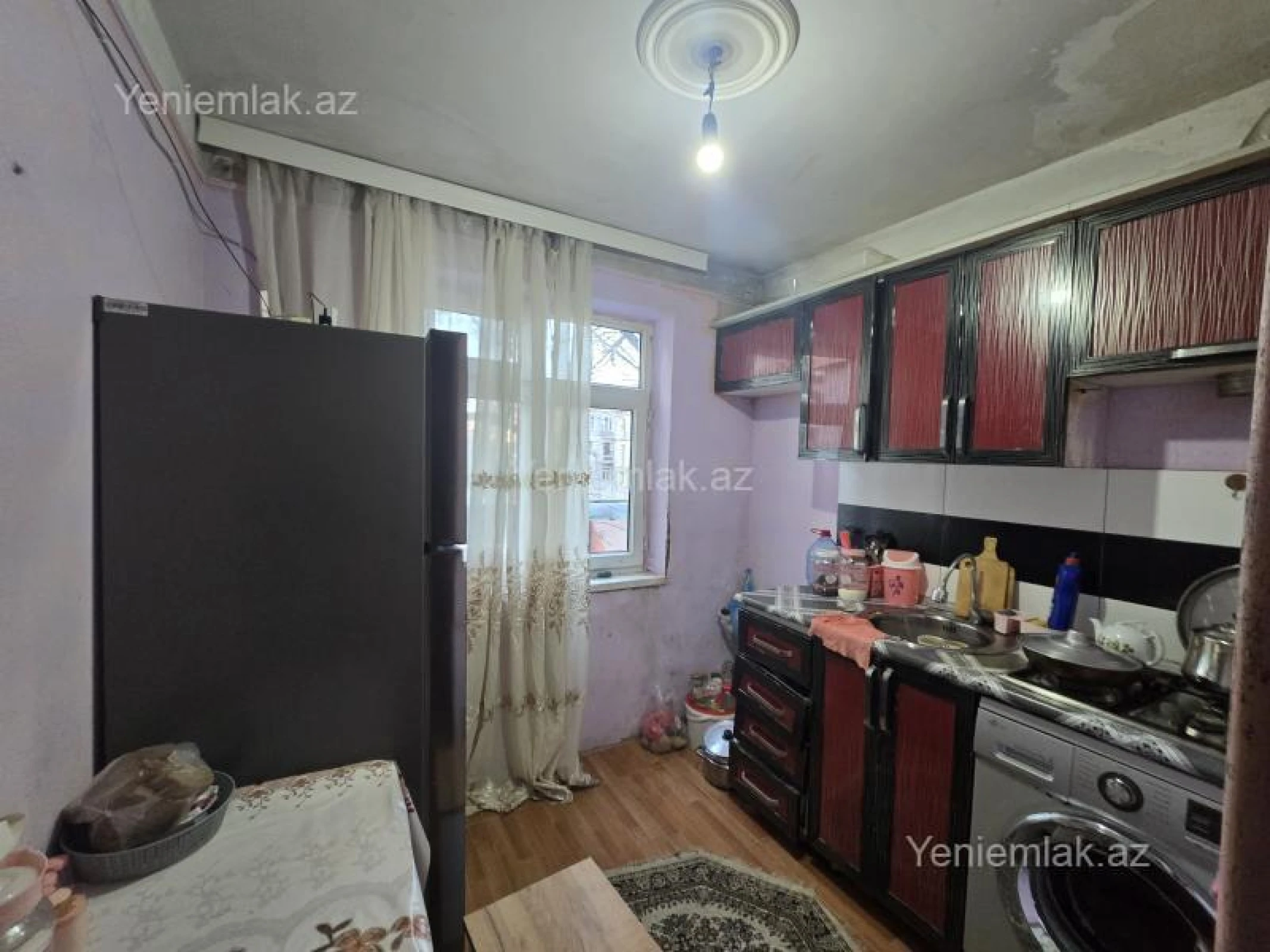 Satılır 1 otaqlı köhnə tikili 30 m²