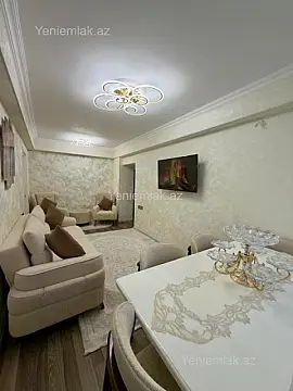 Satılır 3 otaqlı yeni tikili 82 m²