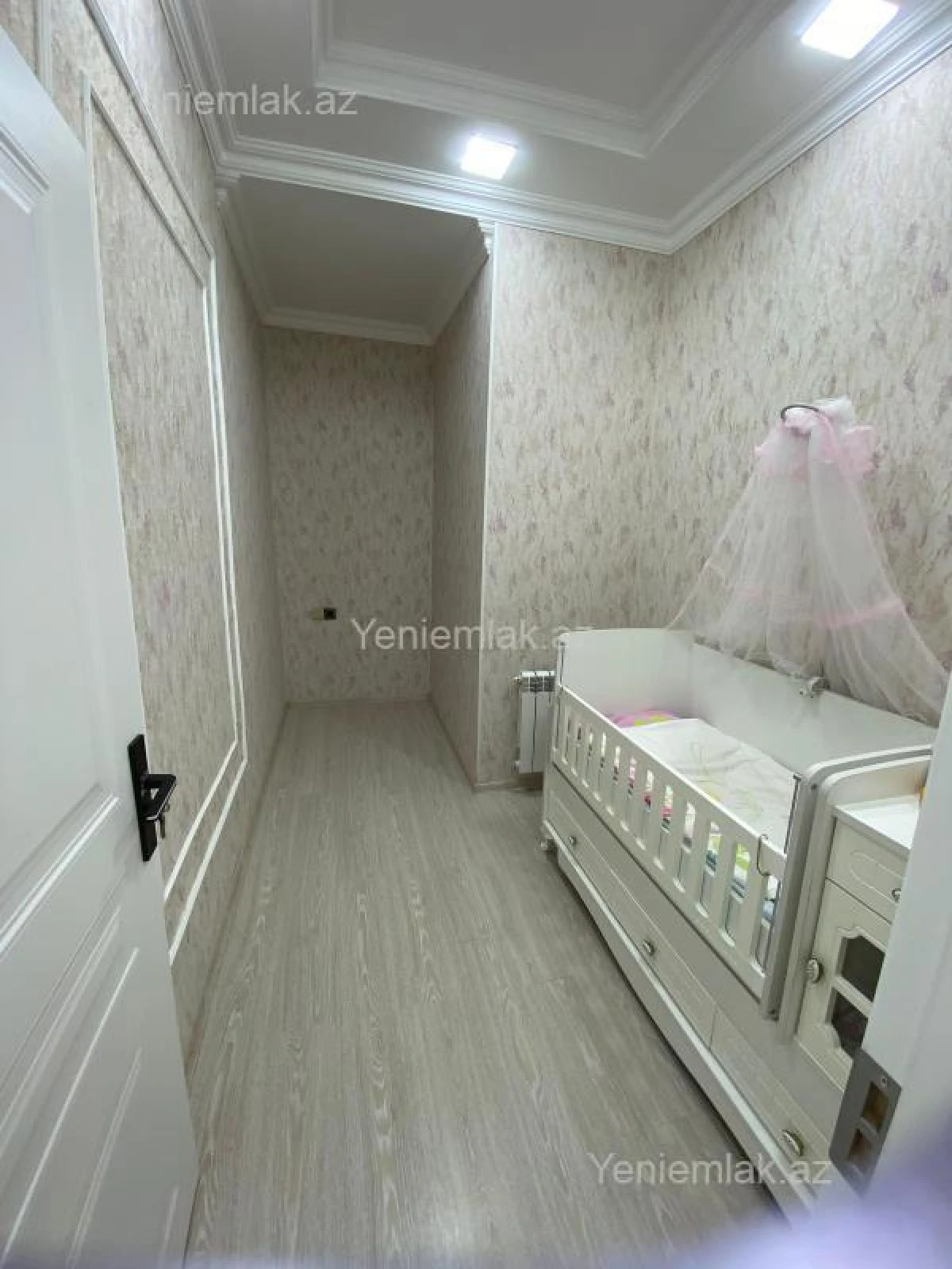 Satılır 3 otaqlı yeni tikili 93 m²