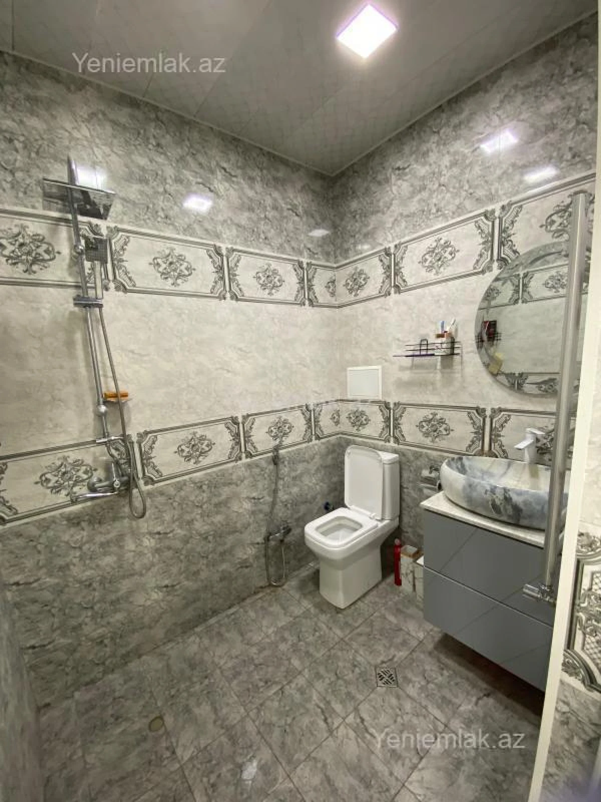 Satılır 3 otaqlı yeni tikili 93 m²