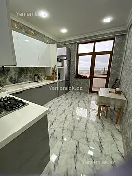 Satılır 3 otaqlı yeni tikili 93 m²