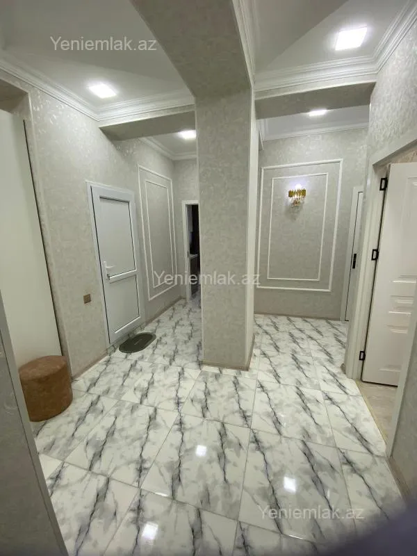 Satılır 3 otaqlı yeni tikili 93 m²