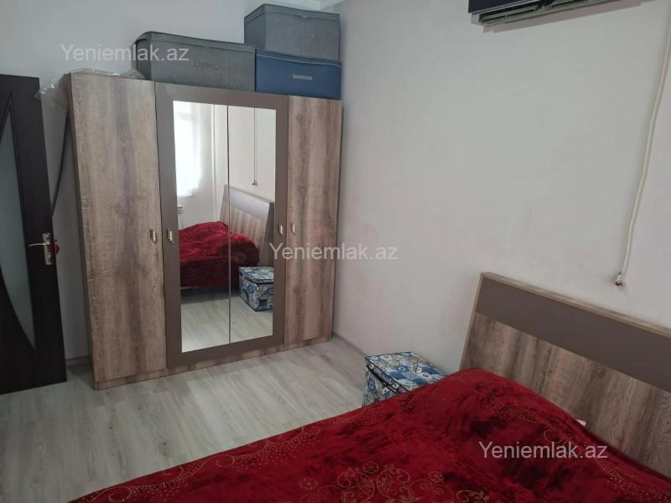 Satılır 3 otaqlı həyət evi 200 m²