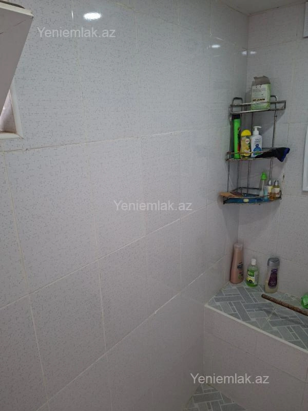 Satılır 3 otaqlı həyət evi 200 m²