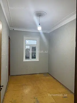 Satılır 2 otaqlı köhnə tikili 40 m²