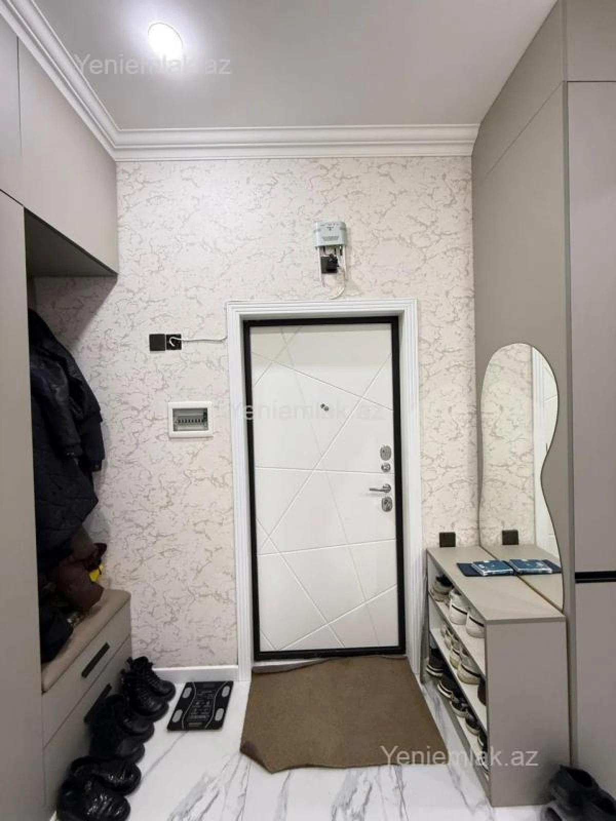 Satılır 2 otaqlı yeni tikili 60 m²