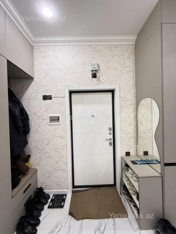 Satılır 2 otaqlı yeni tikili 60 m²