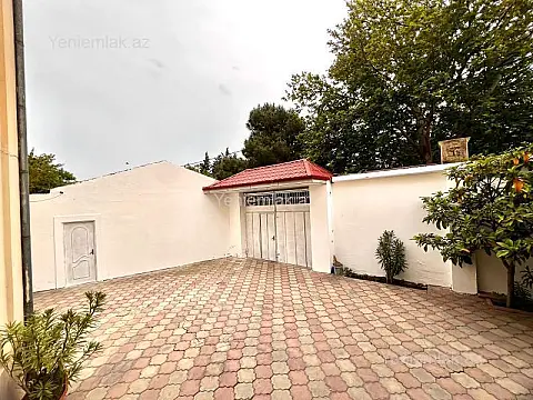 Satılır 7 otaqlı həyət evi 400 m²