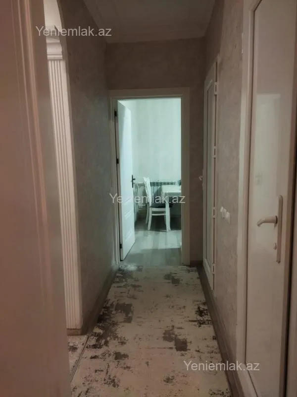 Satılır 3 otaqlı köhnə tikili 70 m²