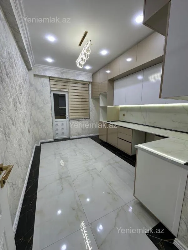 Satılır 2 otaqlı yeni tikili 65 m²