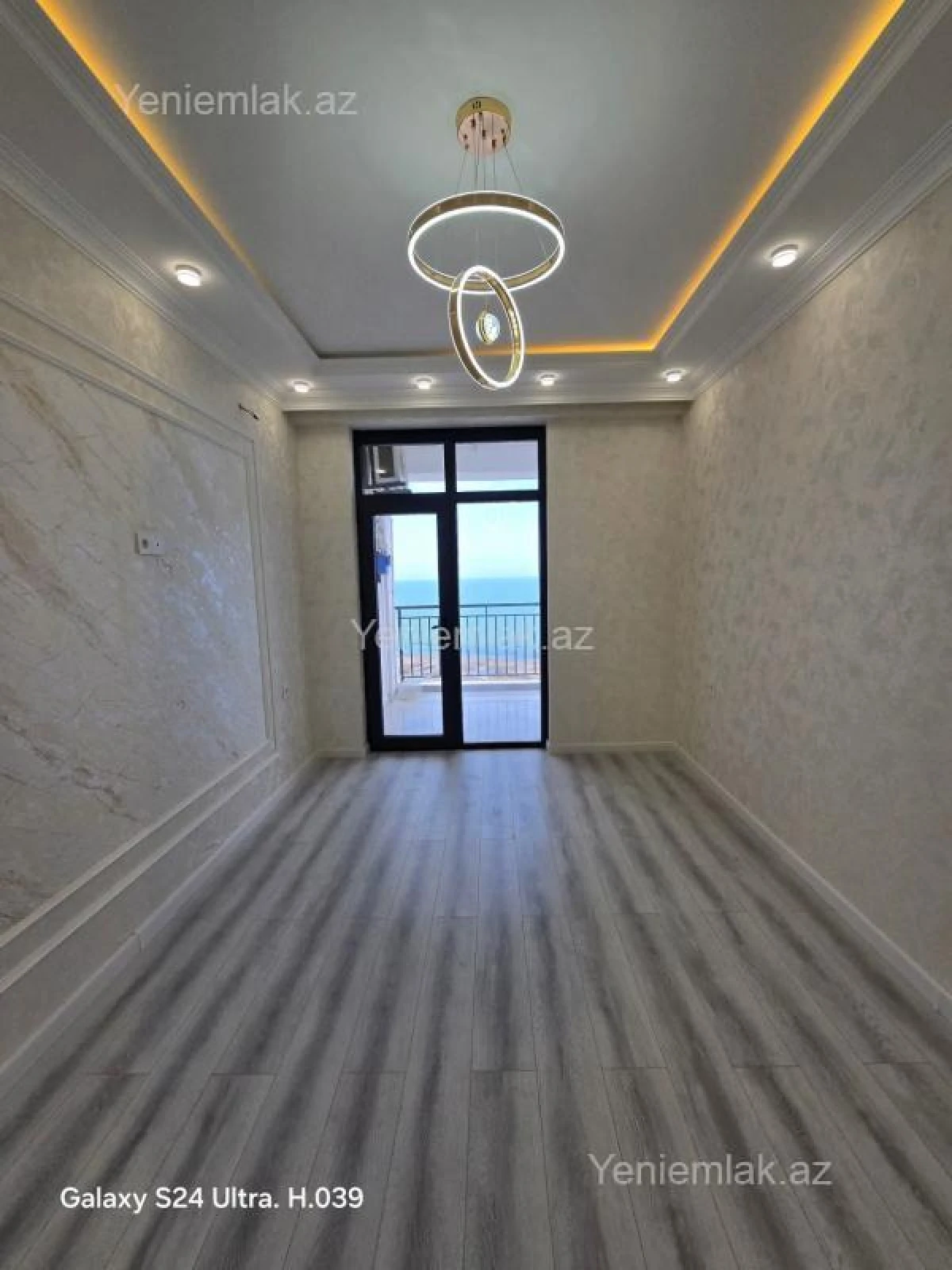 Satılır 2 otaqlı yeni tikili 66 m²
