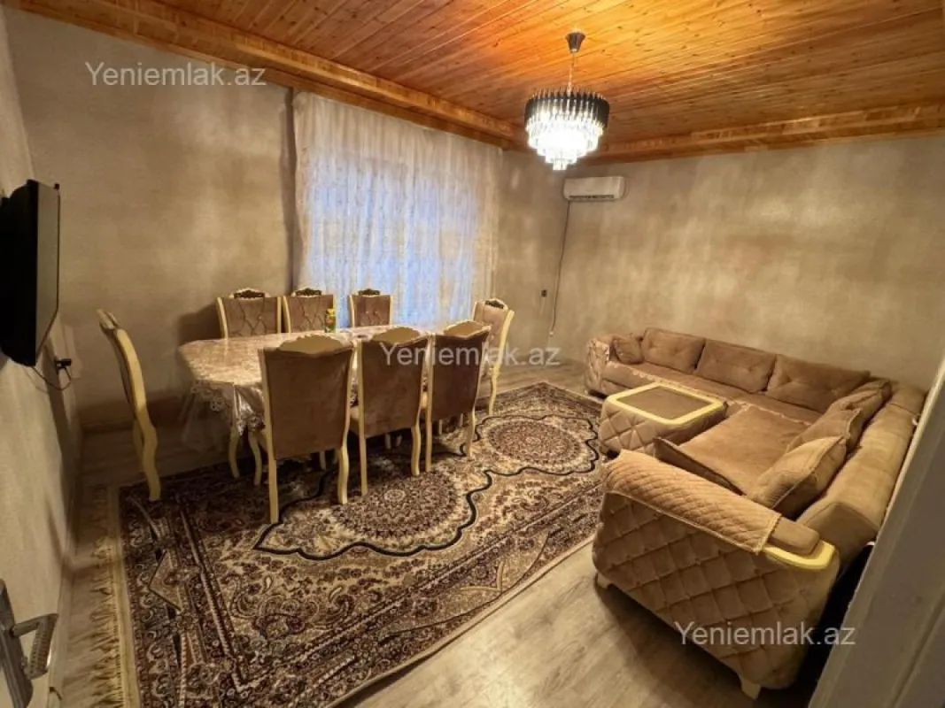 Satılır 3 otaqlı həyət evi 100 m²
