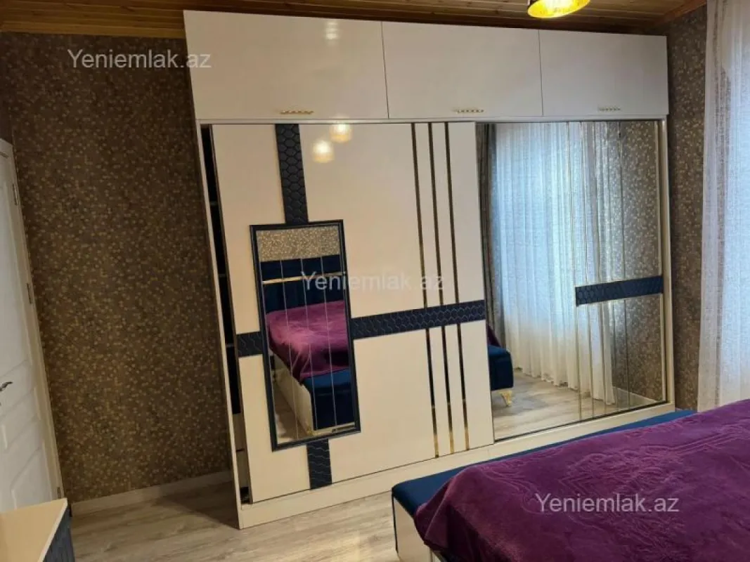 Satılır 3 otaqlı həyət evi 100 m²