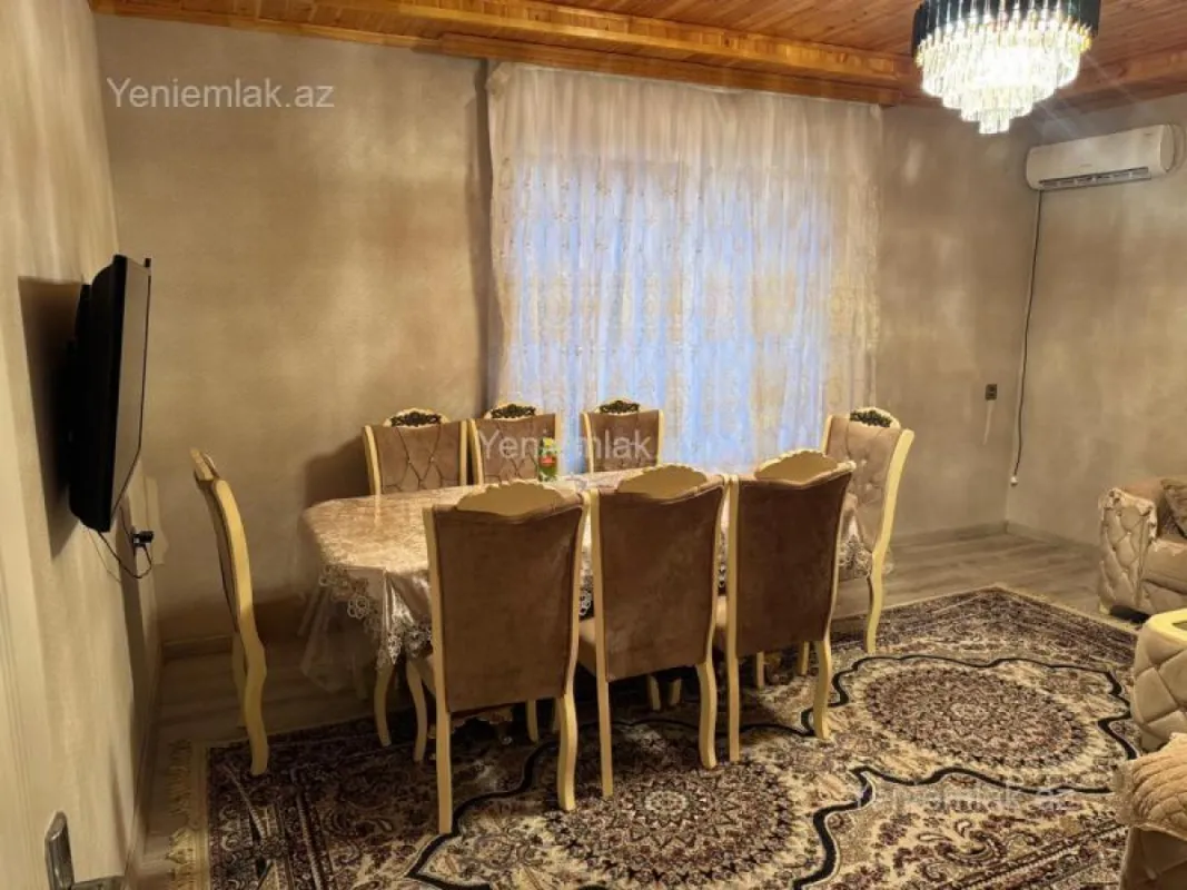 Satılır 3 otaqlı həyət evi 100 m²