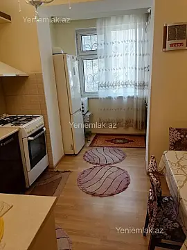 Satılır 3 otaqlı köhnə tikili 85 m²