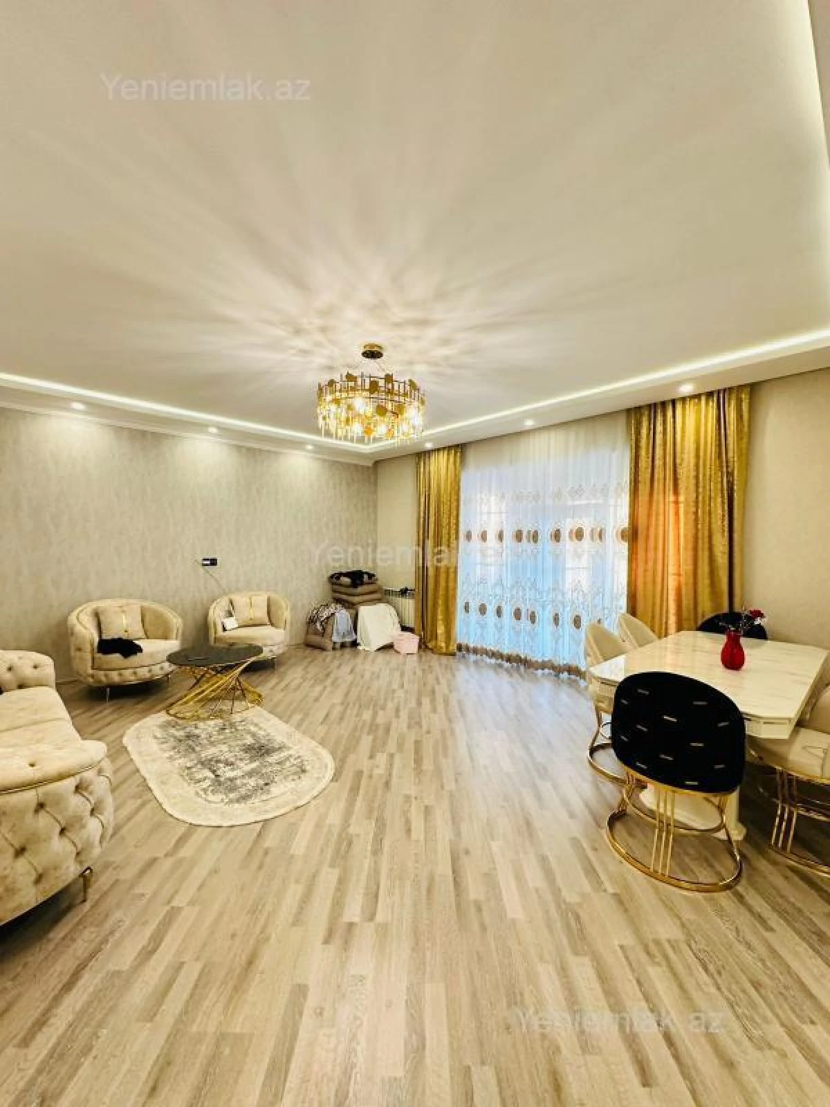 Satılır 4 otaqlı həyət evi 130 m²