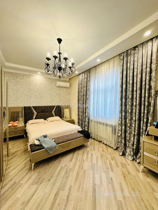 Satılır 4 otaqlı həyət evi 130 m²