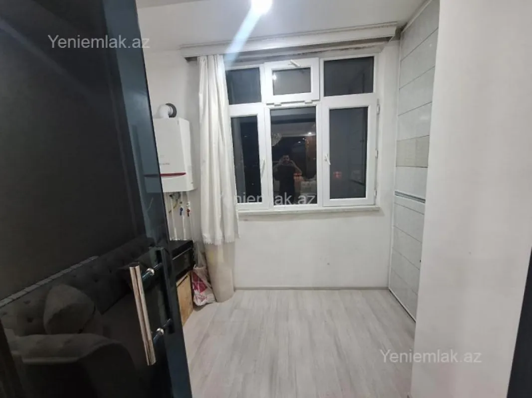 Satılır 3 otaqlı köhnə tikili 78 m²