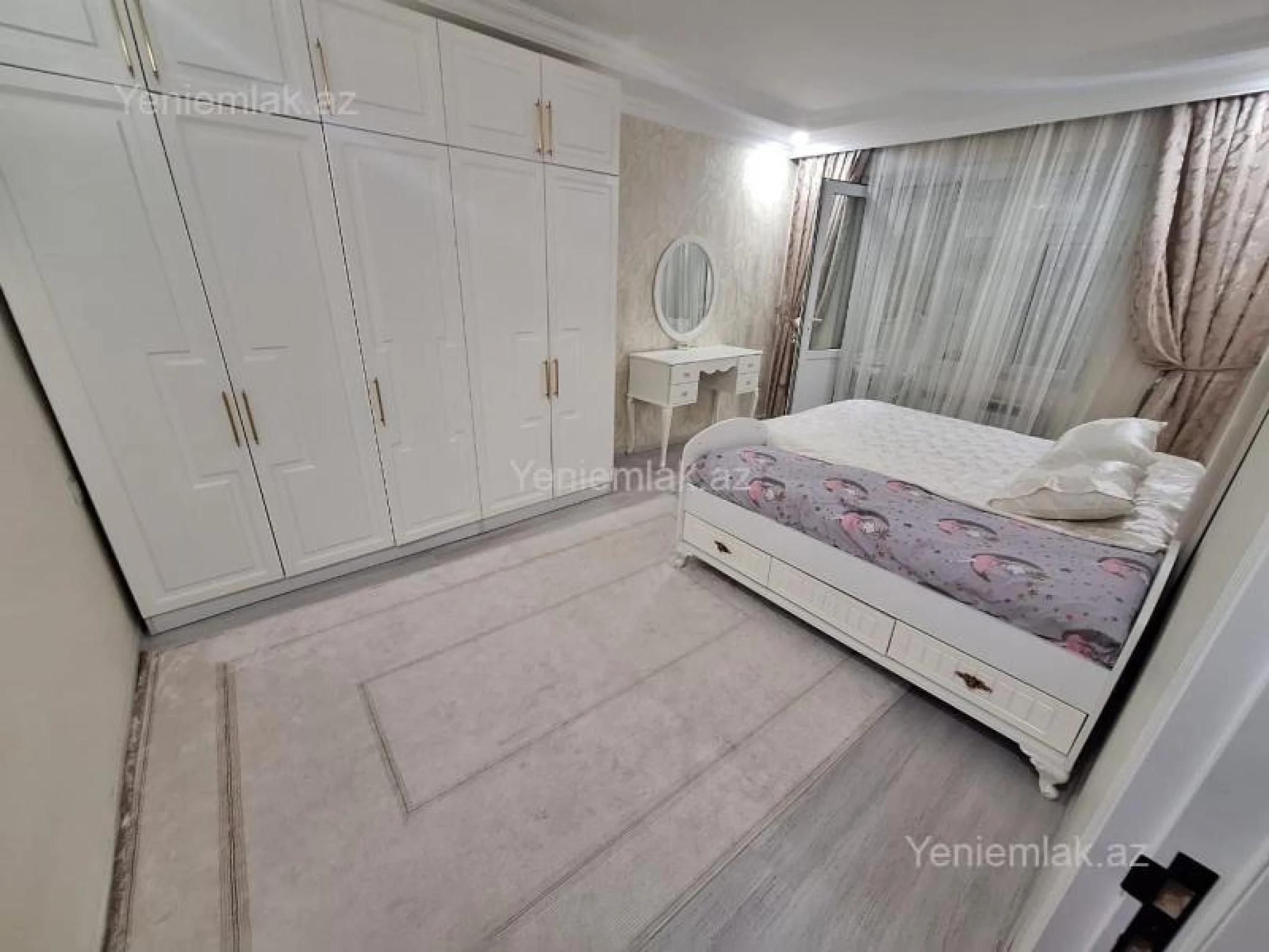Satılır 3 otaqlı köhnə tikili 78 m²