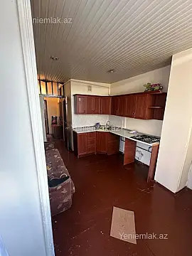 Satılır 2 otaqlı köhnə tikili 54 m²