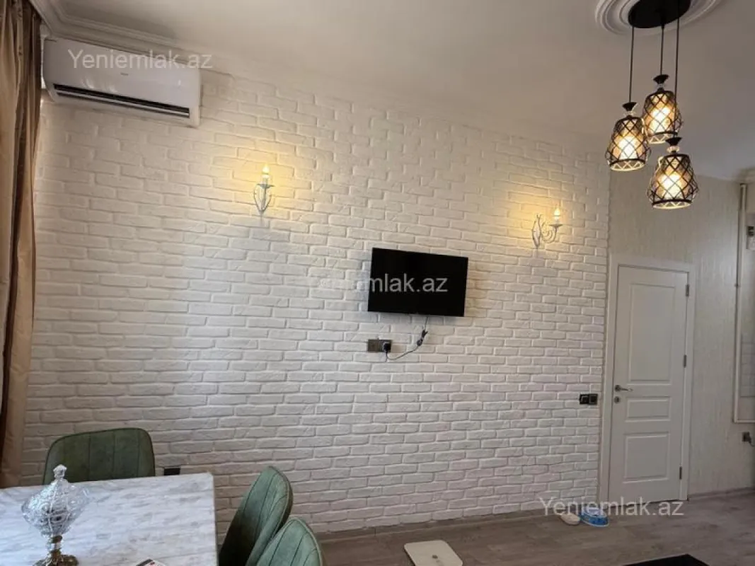 Satılır 2 otaqlı yeni tikili 45 m²