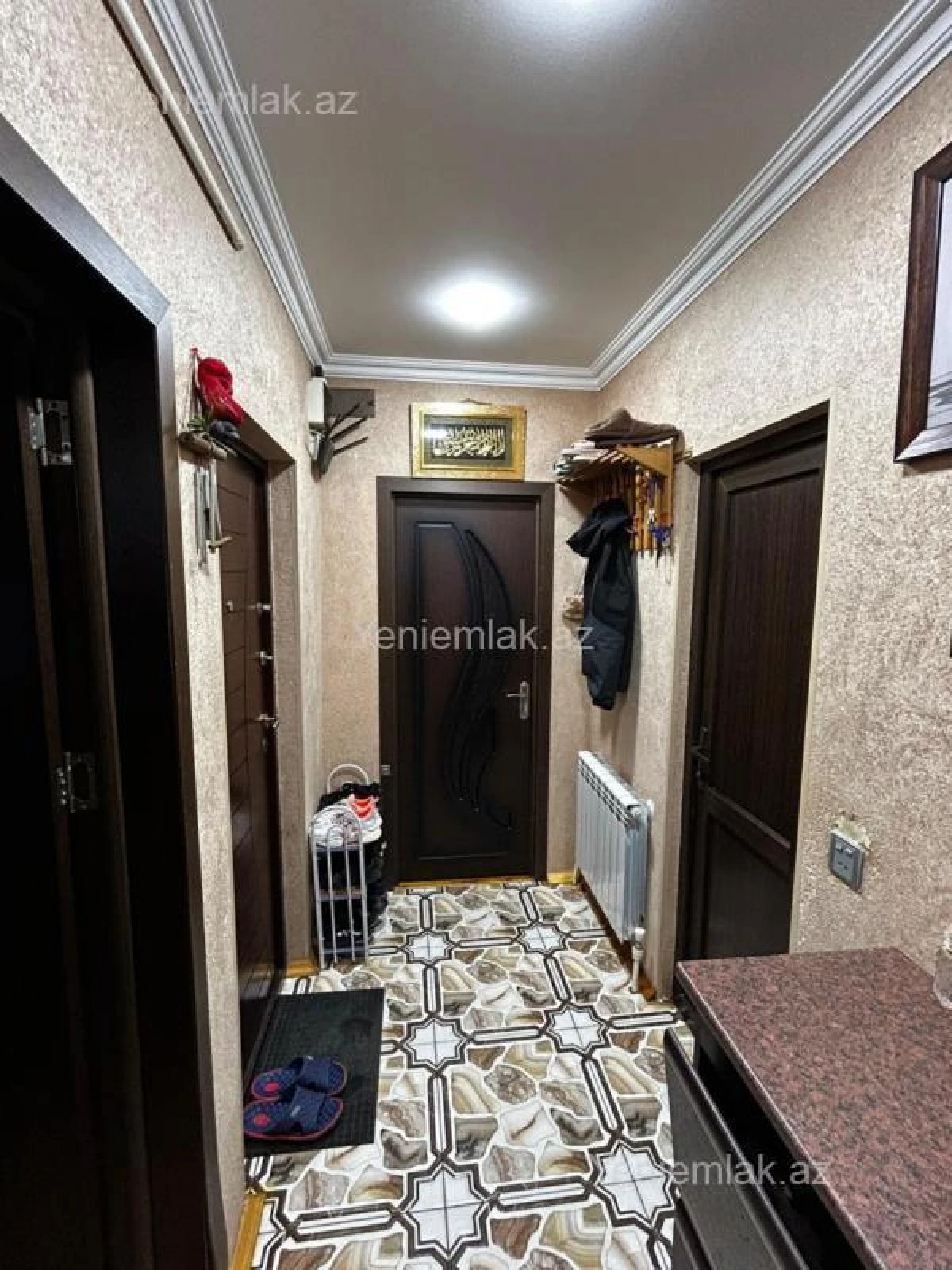 Satılır 3 otaqlı köhnə tikili 75 m²