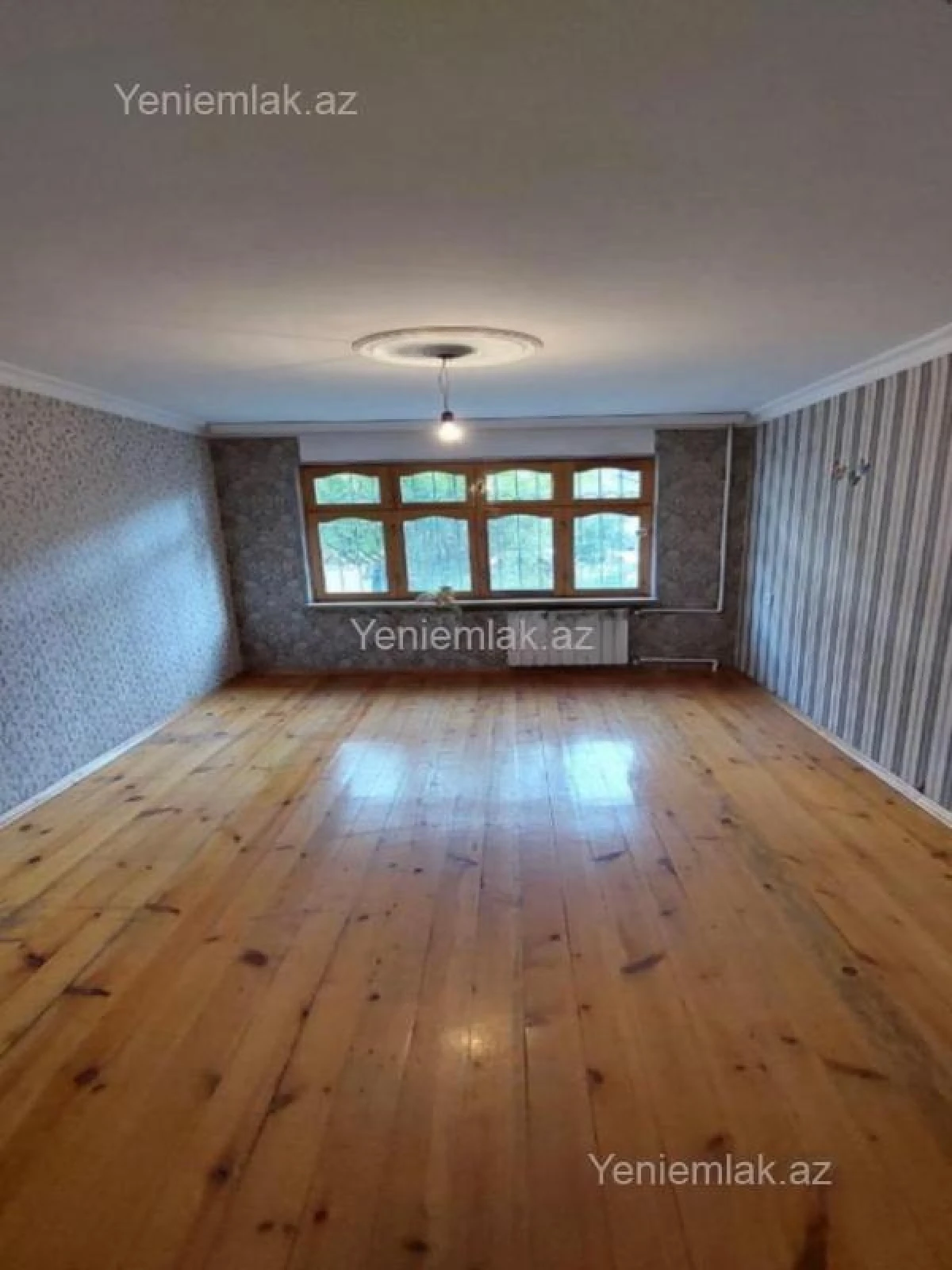 Satılır 3 otaqlı köhnə tikili 85 m²