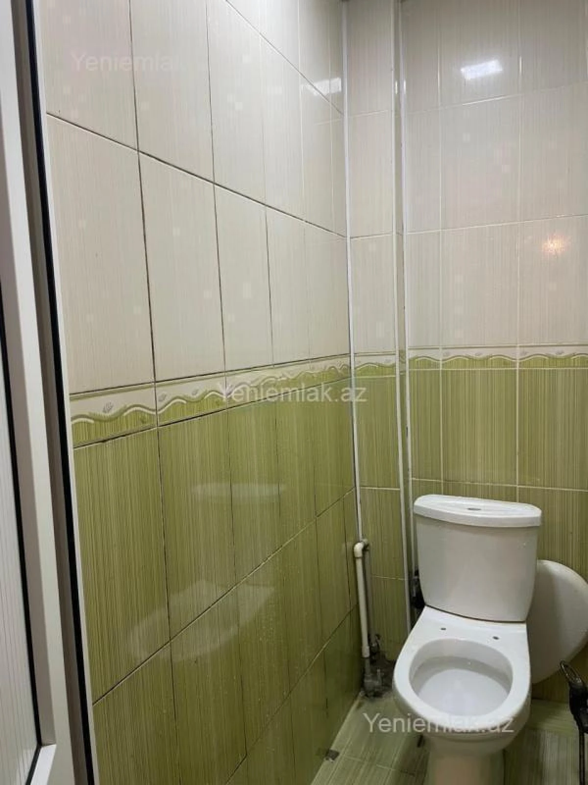 Satılır 2 otaqlı köhnə tikili 54 m²