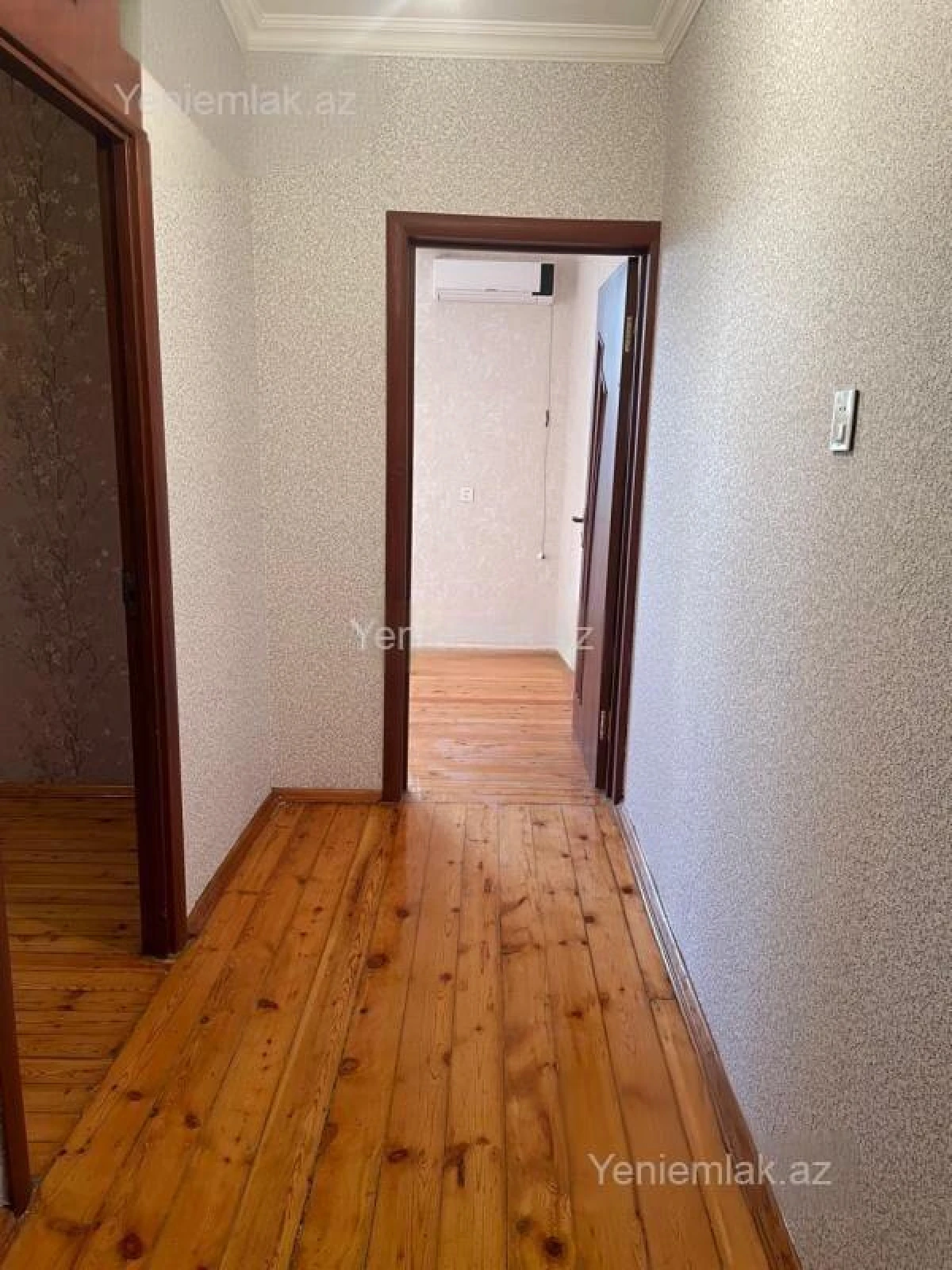 Satılır 2 otaqlı köhnə tikili 54 m²