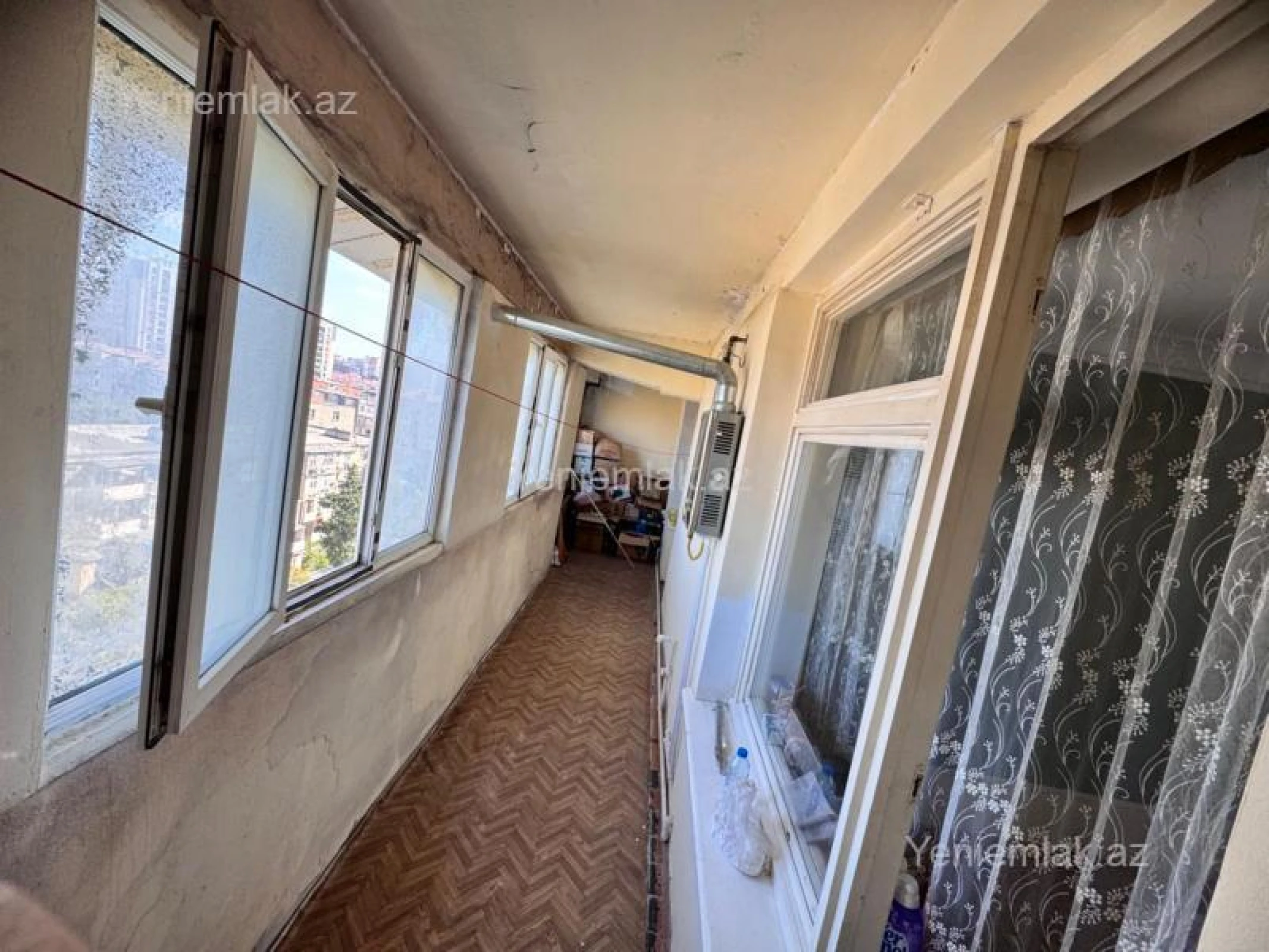 Satılır 3 otaqlı köhnə tikili 95 m²