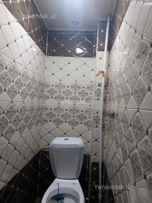 Satılır 2 otaqlı köhnə tikili 65 m²