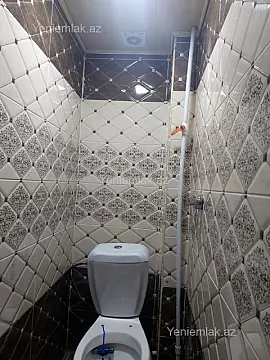 Satılır 2 otaqlı köhnə tikili 65 m²