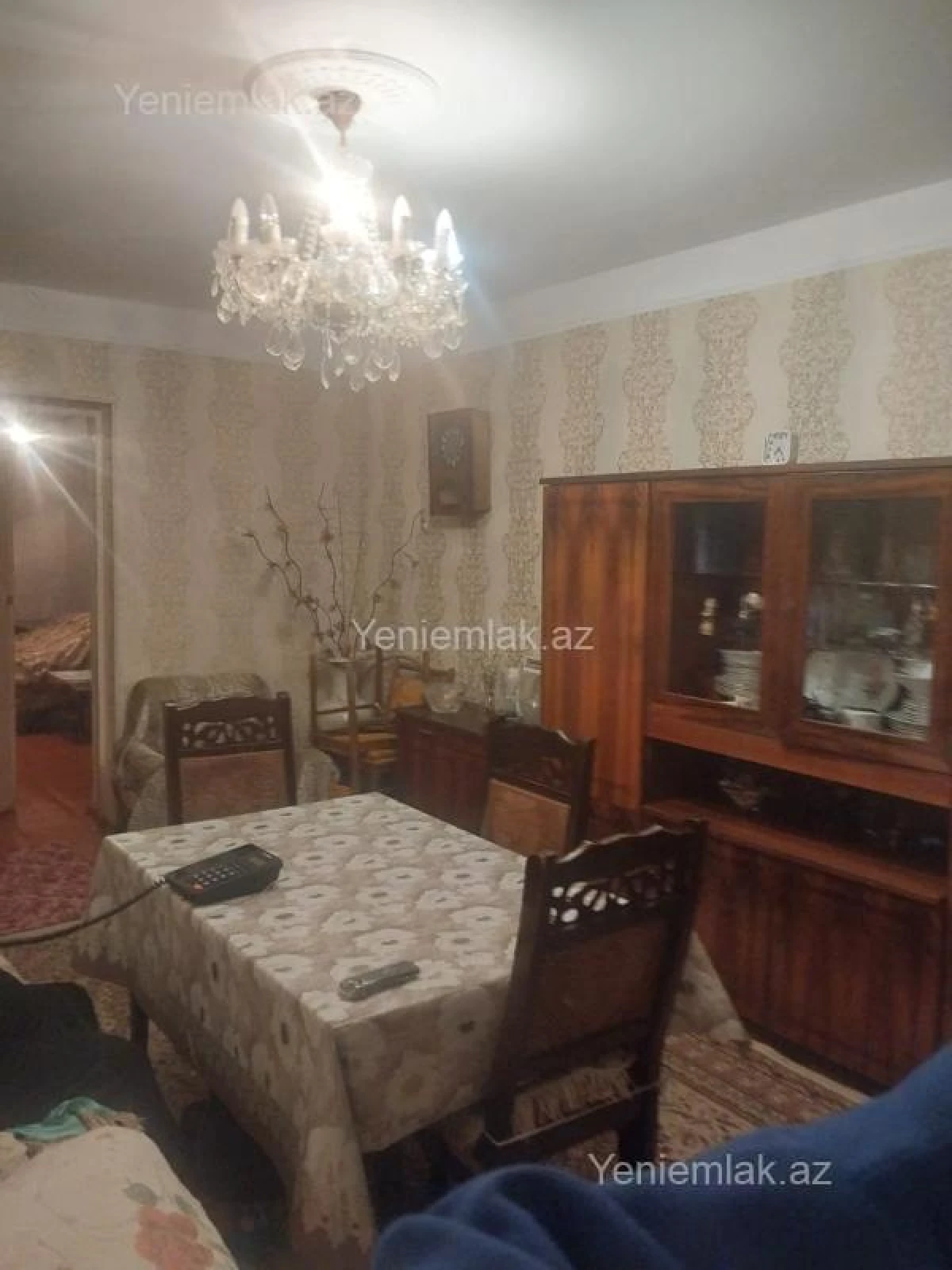 Satılır 2 otaqlı köhnə tikili 55 m²