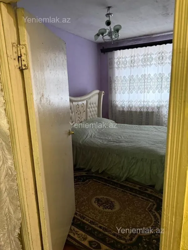 Satılır 3 otaqlı köhnə tikili 72 m²