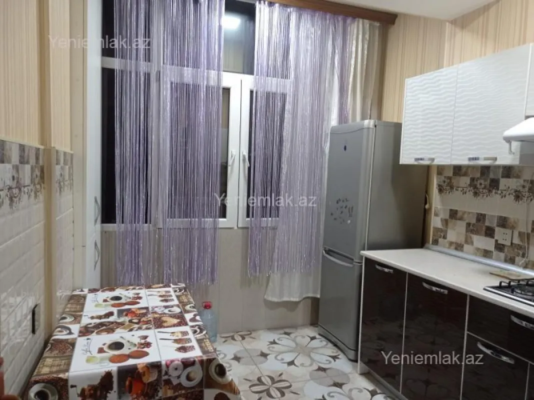 Satılır 3 otaqlı yeni tikili 75 m²