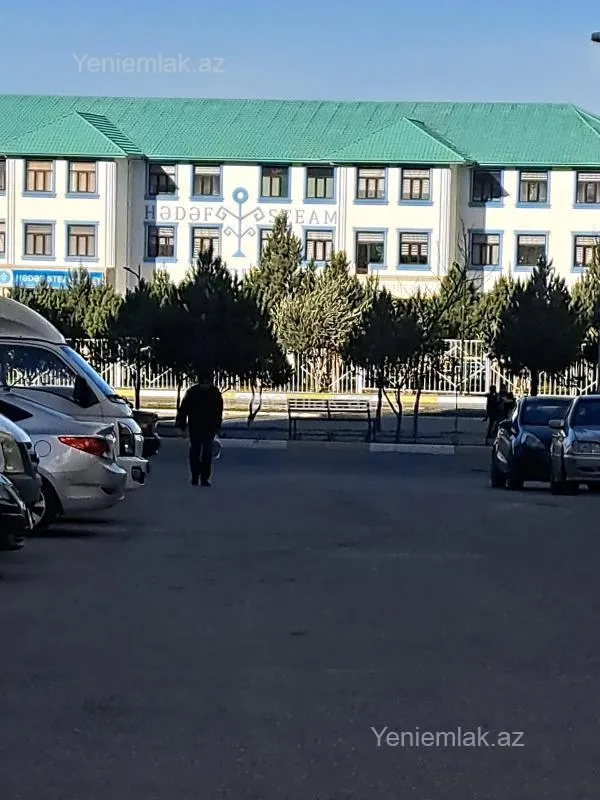 Satılır 3 otaqlı yeni tikili 75 m²
