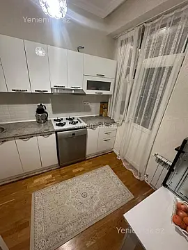 Satılır 2 otaqlı yeni tikili 63 m²