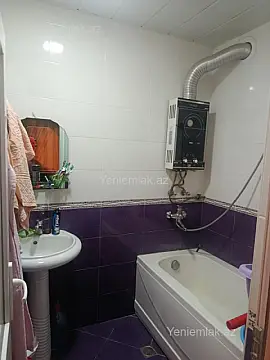 Satılır 2 otaqlı köhnə tikili 52 m²