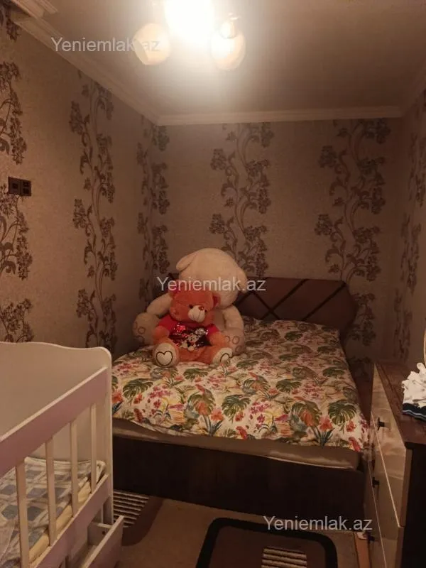 Satılır 2 otaqlı köhnə tikili 52 m²