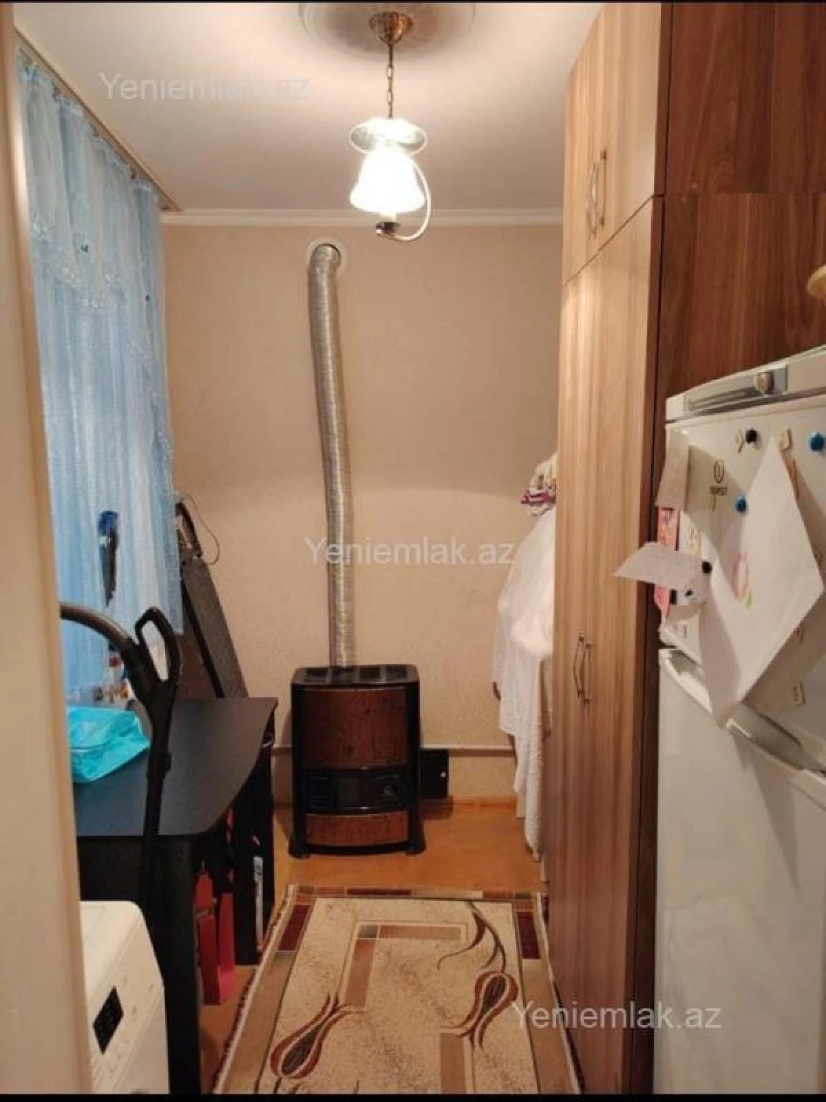 Satılır 2 otaqlı köhnə tikili 52 m²
