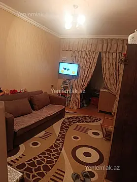 Satılır 2 otaqlı köhnə tikili 52 m²