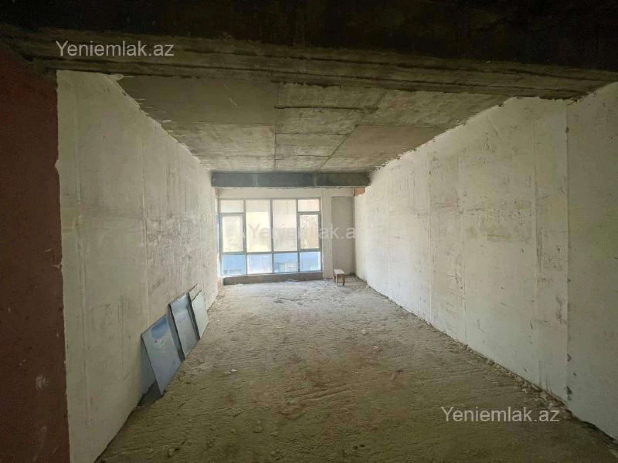 Satılır 3 otaqlı yeni tikili 136 m²
