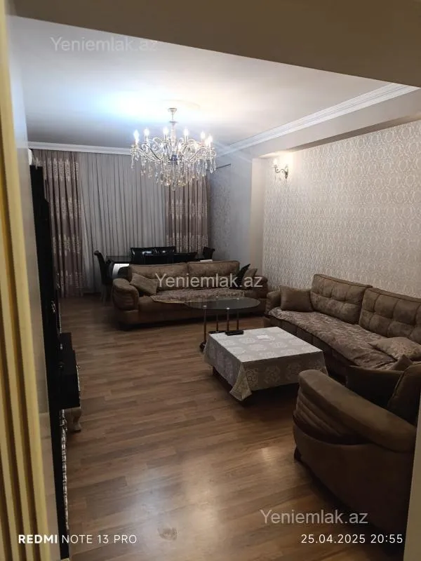 Satılır 3 otaqlı yeni tikili 100 m²