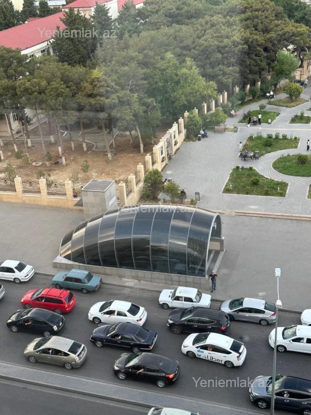 Satılır 2 otaqlı yeni tikili 98 m²