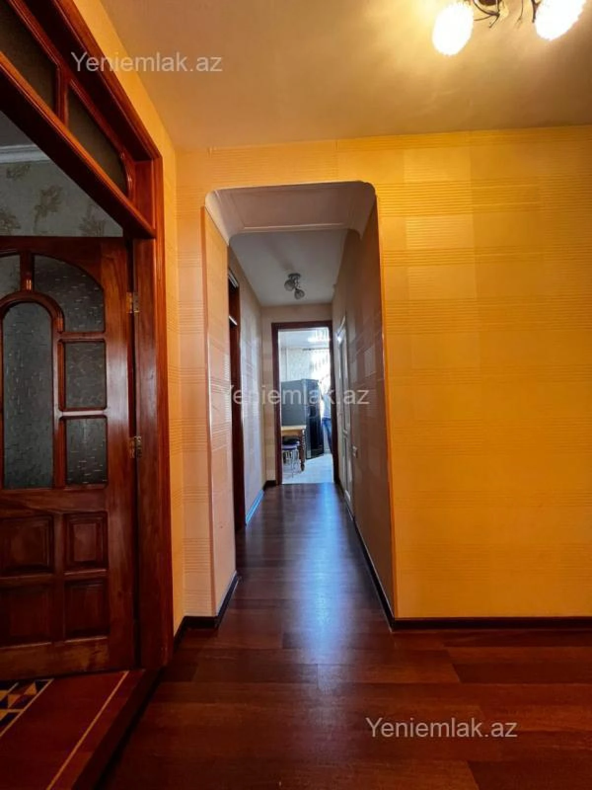 Satılır 3 otaqlı köhnə tikili 103 m²